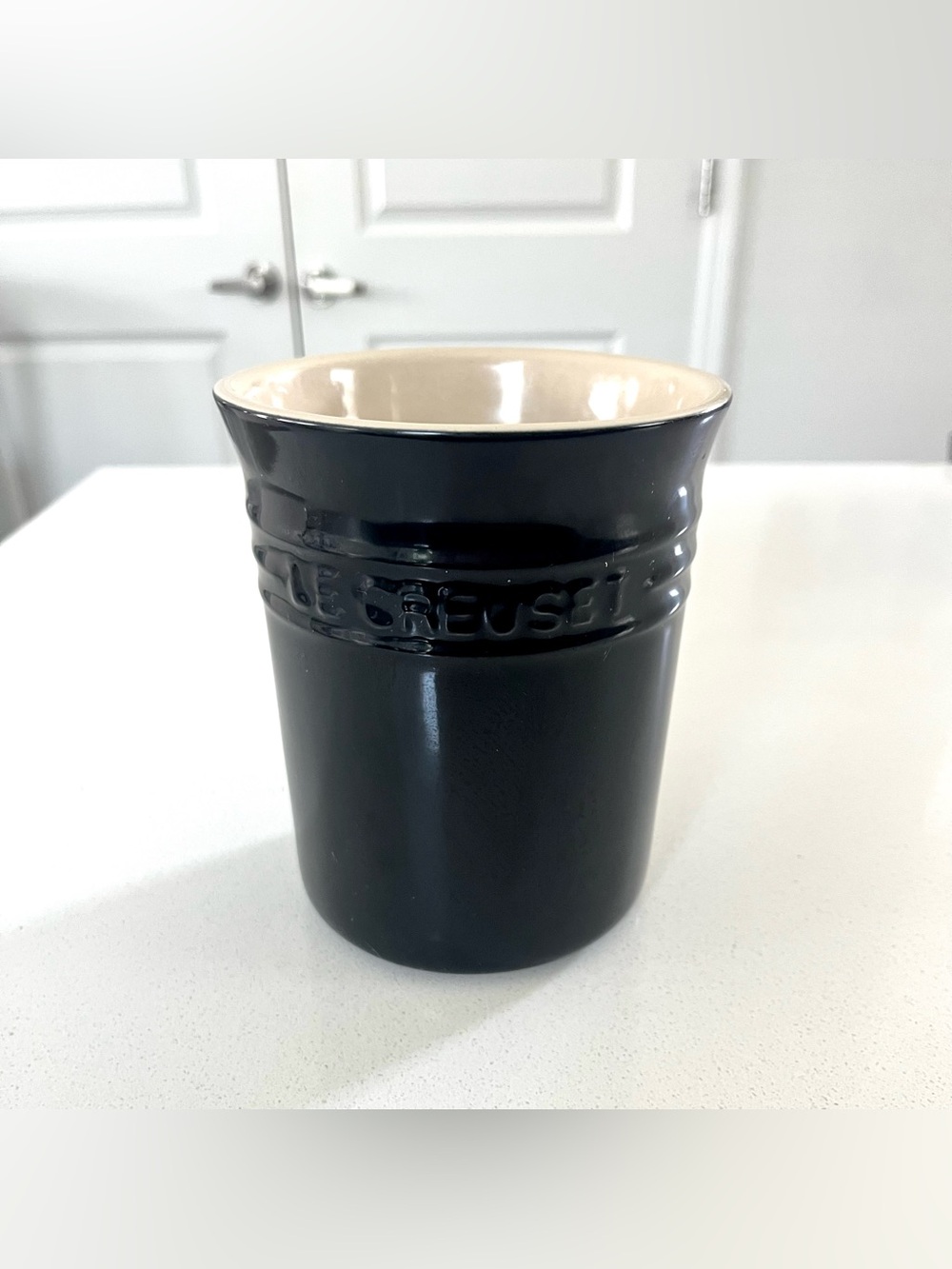 Le Creuset Stoneware Crock Shiny Black